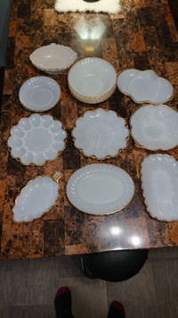 White w/gold Glass mixed serving Dishes Anchor Hocking Fry King