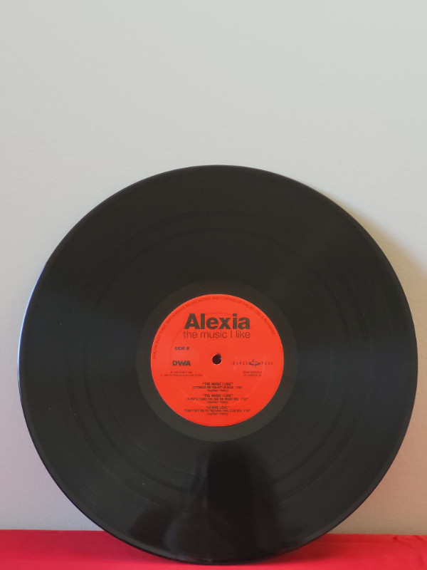 1998 ALEXIA, THE MUSIC I LIKE 12" E.P.!!! in Arts & Collectibles in City of Toronto - Image 4