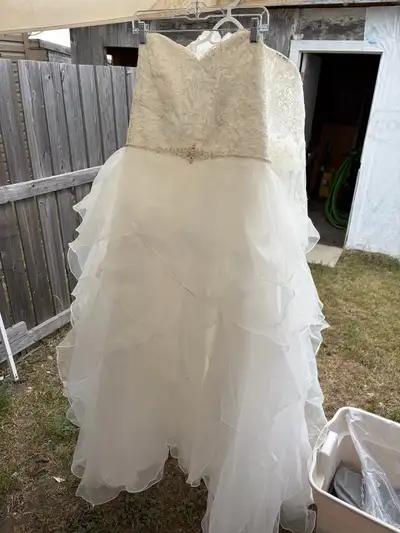 David's Bridal Wedding Dress, View more