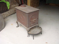 WANTED Antique Box Stove