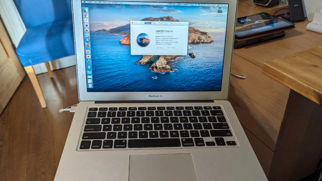 MacBook Air 13" mid-2012 dans Portables  à Longueuil/Rive Sud - Image 2