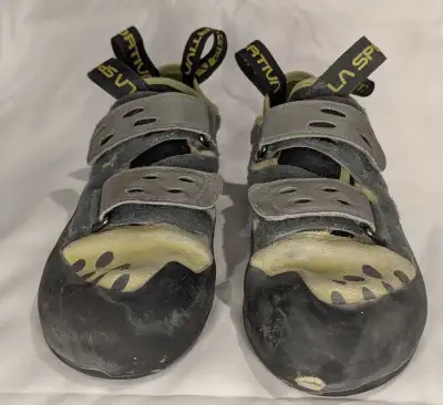 La Sportiva Tarantula Climbing Shoes, View more