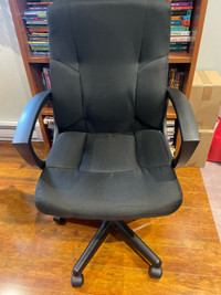 Office chair - almost new