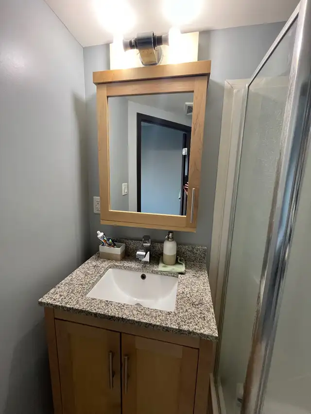 Private Room for Rent! in Room Rentals & Roommates in Kitchener / Waterloo - Image 6