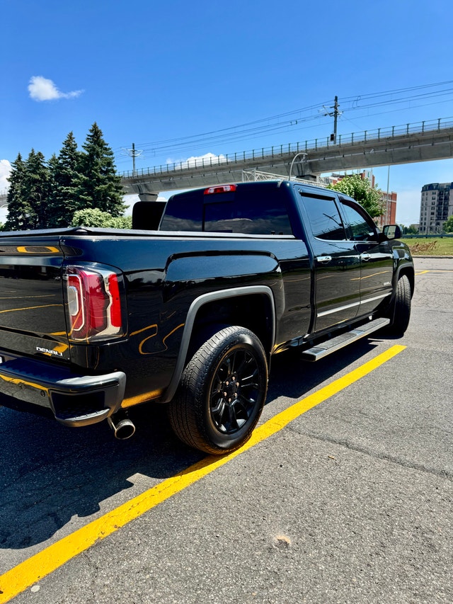 2017 GMC SIERRA 1500 (DENALI) — photo 5