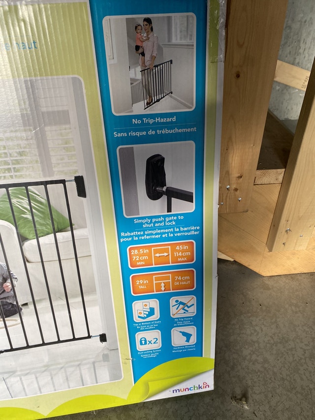 Brica Top of Stair Extending Metal Gate Gates, Monitors & Safety