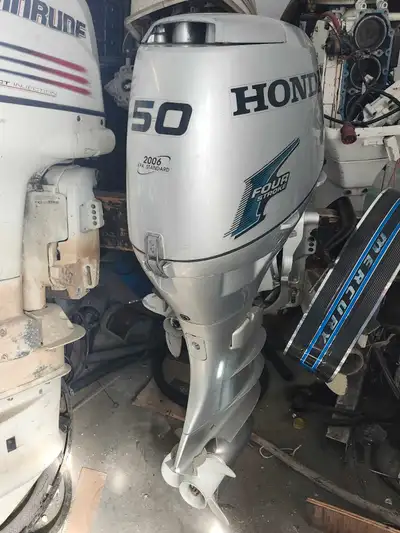2006 Honda 50 horse power fresh tune ready to go all controls come with it an also has a knew starte...