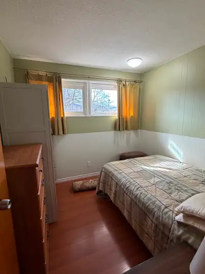 Looking for female roommates , Sharing kitchen, bathroom, and living room . Utilities are included $...