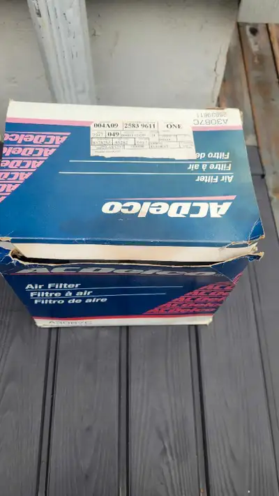 Brand New GM air filter for the Duramax Fits 2006-2011 These are expensive from the dealer