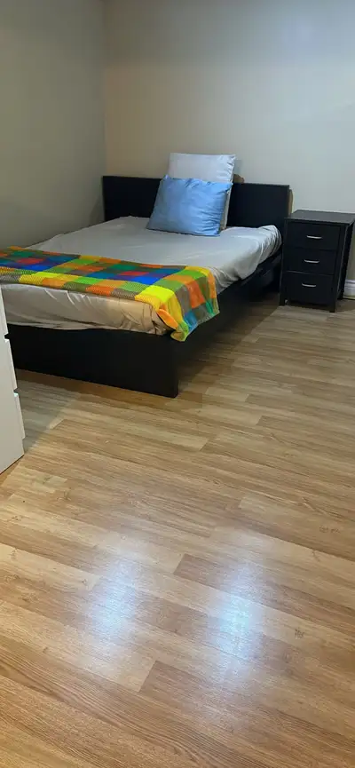 Spacious and bright with newly renovated washroom. Kitchenette with Microwave, countertop oven, toas...