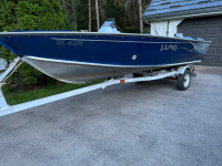 16’ Lund side console aluminum fishing boat 