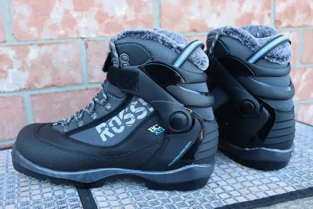 Rossignol BC X5 Cross-Country / Backcountry Ski Boots – EU 43  ( in Ski in Markham / York Region - Image 4