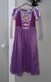 Disney Princess Rapunzel Costume (5/6T)