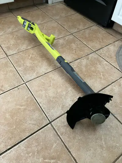 Ryobi battery operated grass trimmer , View more