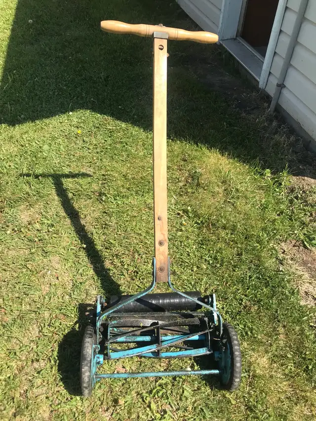 Vintage reel lawnmower