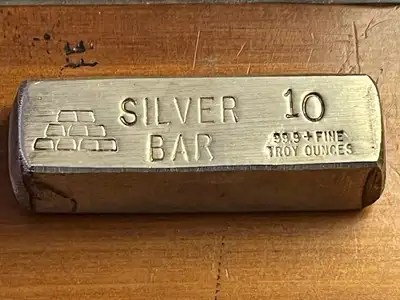 2 Vintage Constitution Mint CMI 10 oz .999 Fine Silver Extruded Bar - 1970s Art Bars Description Vin...