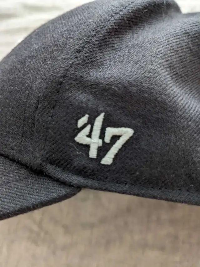 New York Yankees MLB '47 in Multi-item in Moncton - Image 4