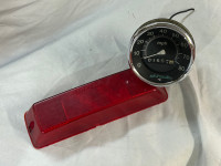 Skiroule taillight and speedometer 