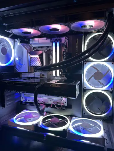 RTX 5070 RYZEN 9 7900X GAMING PC, View more