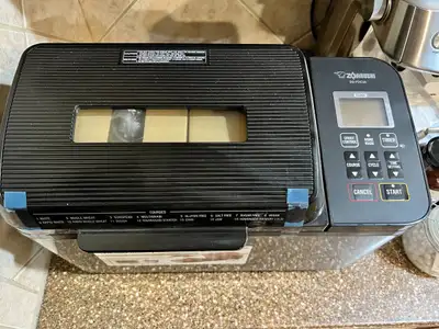 Zojirushi Home Bakery Virtuoso Plus Bread Machine – UNUSED Unused, Excellent condition High-quality...