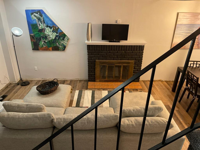 Rent 3 Bedroom House Sarnia Furnished/Bi Weekly Clean/AC in Long Term Rentals in Sarnia - Image 2
