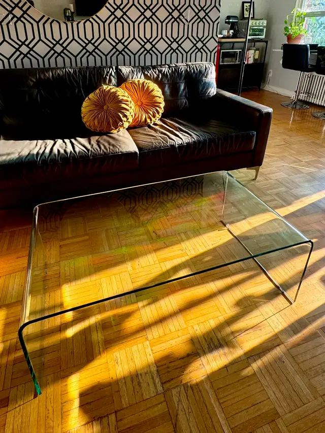 "Flow" 43.5" Glass Coffee Table in Coffee Tables in City of Toronto - Image 3