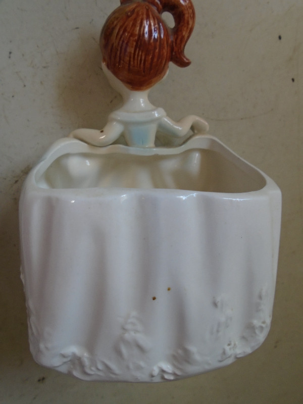 Vintage Porcelain Girl - Flower Holder $8. Blue in Arts & Collectibles in Thunder Bay - Image 2