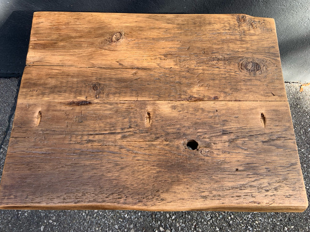 200 year old reclaimed wood  dans Autres tables  à Région de Mississauga/Peel - Image 2