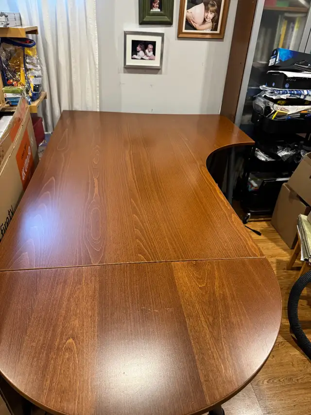 Bureau Galant Ikea in Desks in Longueuil / South Shore - Image 2