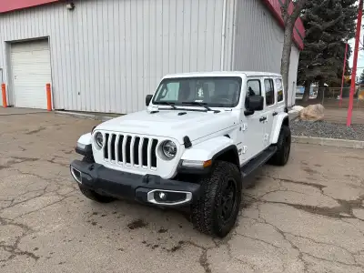 Clean and well-kept 2020 Jeep Wrangler Unlimited Sahara with 101200 km in excellent condition. I bou...