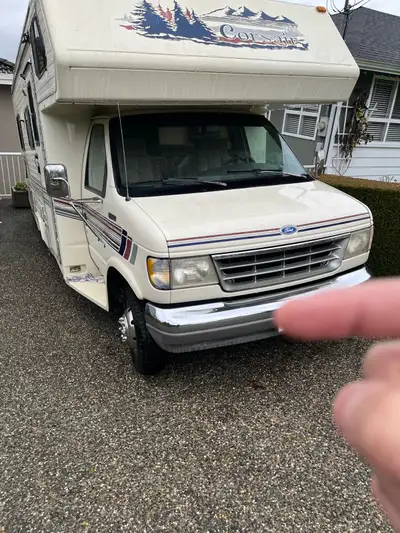 1993 Ford Corsair RV. 190 000 km. Fully insulated. Ask for more info. OBO