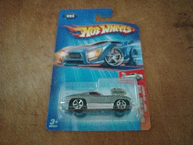 Hot Wheels Corvette - "Tooned" 1963 Corvette in Arts & Collectibles in Ottawa - Image 3