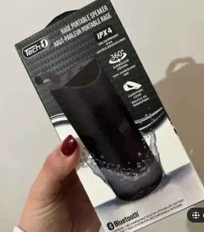 brand new never used, portable speaker!! works perfect!