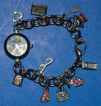 Montre de couleur argent / montre bracelet MUDD pour enfant