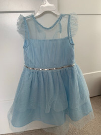 Girls size 6 light blue sparkly dress. Worn once/excellent condi