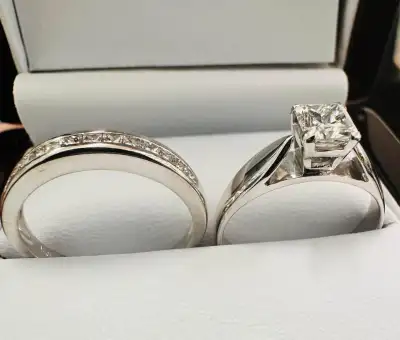 Beautiful 14k , Natural Diamonds Wedding Set 1.00CTW, View more