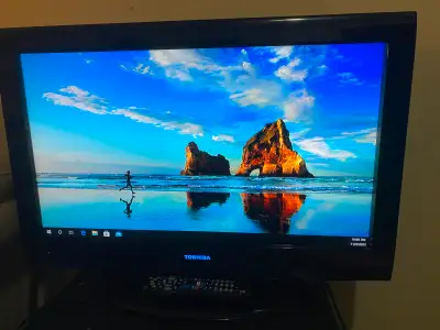 Used 32" Toshiba 32E200U TV with HDMI 1080 for Sale, View more