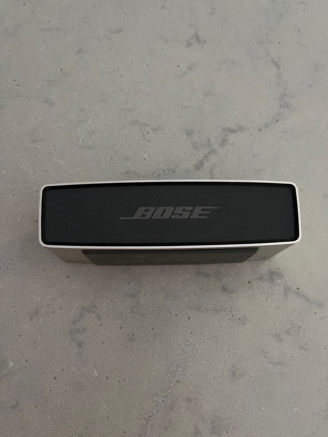 Bose Mini Soundlink works great in Stereo Systems & Home Theatre in Owen Sound