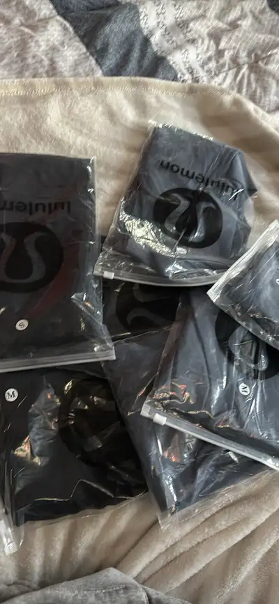 Lululemon leggings, View more