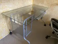 Desk metal and glass 