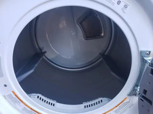 White 27 w washer electric dryer set can deliver  in Stoves, Ovens & Ranges in Mississauga / Peel Region - Image 5