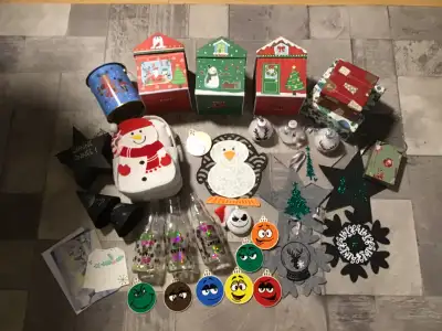 Lot de 50 pièces décorations pour Noël, View more