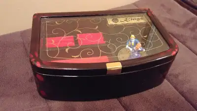 Coffre a Bijoux et/ou Boite a Musique, View more