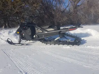 2025 summit x 154 154 2.5 track shot skidplate adjustable brake lever adjustable limiter strap 2 yr...