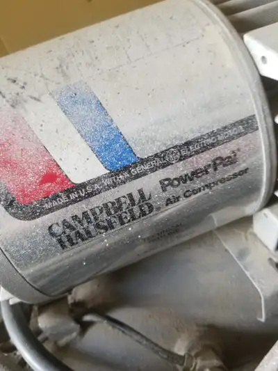 Campbell Powerpal Hausfeld - Portable Air compressor, made in USA - Model: MT600502AJ - 7.5 Gallon....