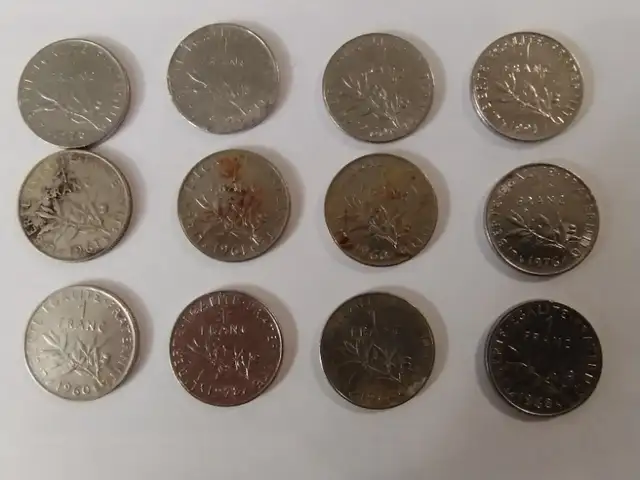 French francs in Arts & Collectibles in City of Montréal - Image 4