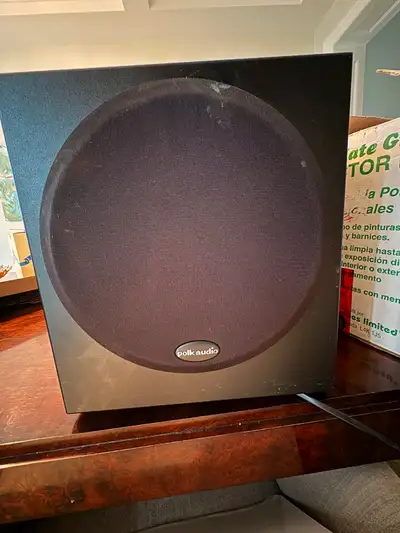 2 Bose speakers Left and Right 2 Polk Audio Speakers Left and Right 1 Polk Audio Sub woofer Being so...