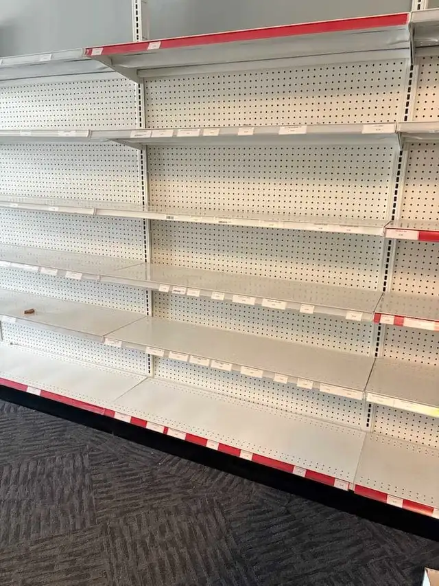 Shelving for Sale in Industrial Shelving & Racking in Swift Current - Image 4