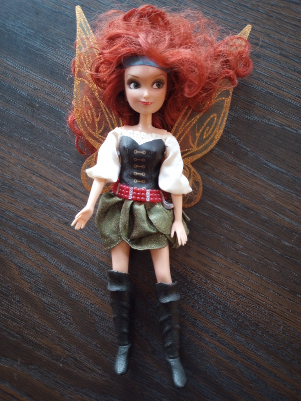 Disney Pirate Fairy Zarina Doll- Original Clothes in Toys & Games in Brantford - Image 2