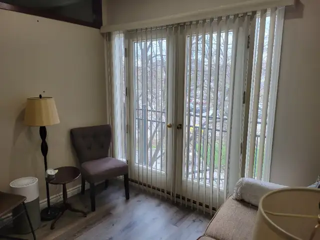 Offices/rooms for rent in high end business center - Oakville in Commercial & Office Space for Rent in Oakville / Halton Region - Image 14